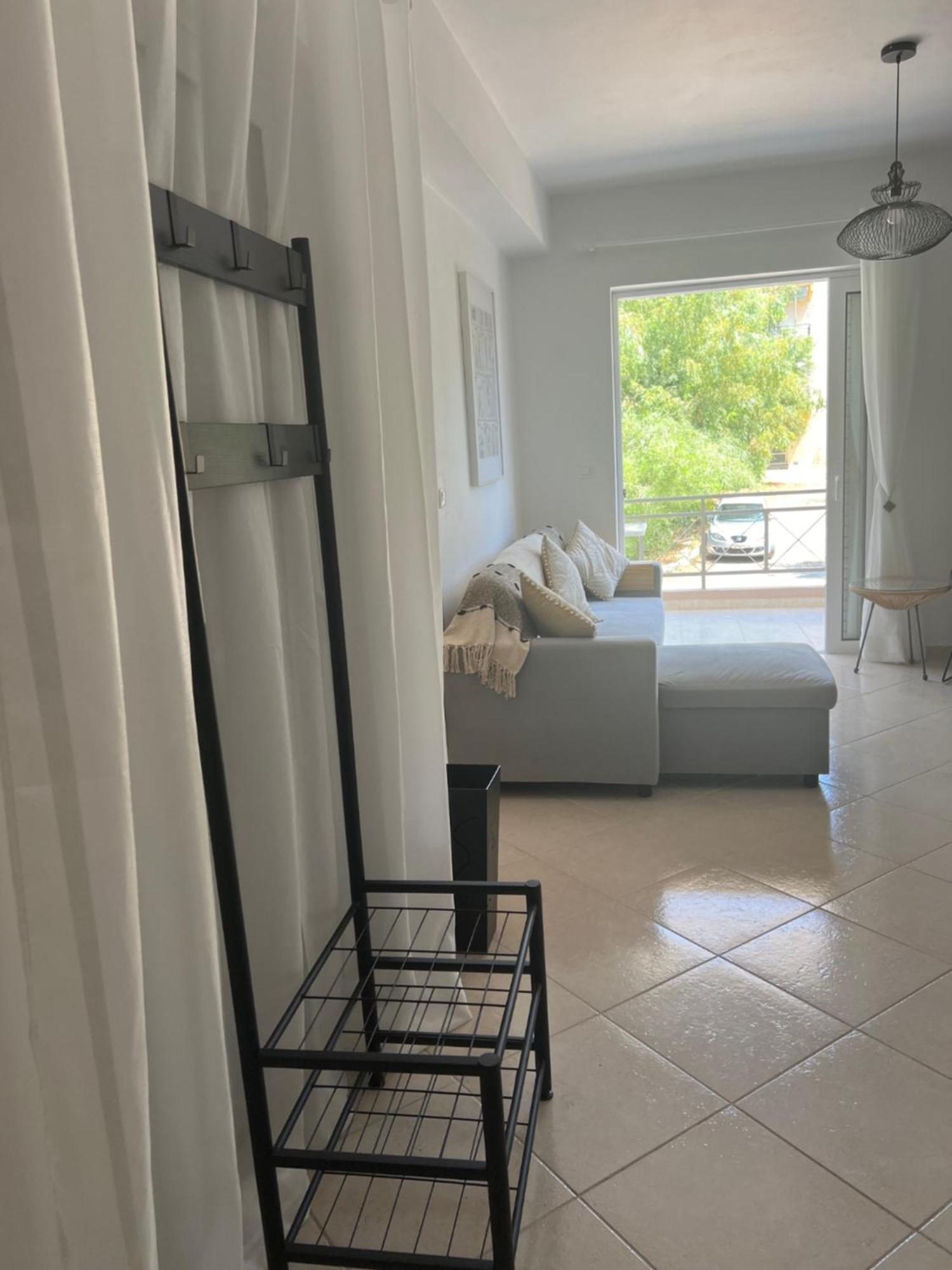 Daisy'S One-Bedroom Apartment Tolo Ngoại thất bức ảnh